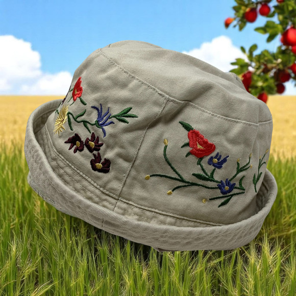 TLC Khaki Cotton Bucket Hat Cap Floral Embroidered Sz L Adjustable Chemotherapy - Picture 2 of 5